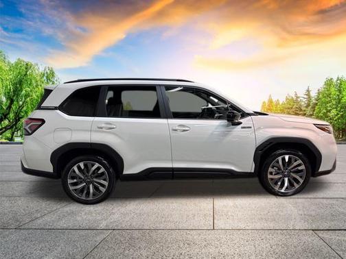 2025 Subaru Forester Hybrid Touring