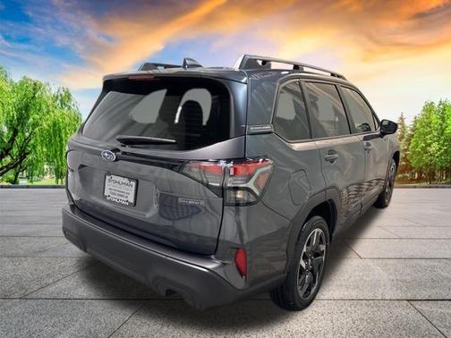 2025 Subaru Forester Hybrid Premium
