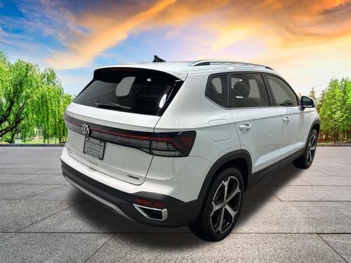 2025 Volkswagen Taos 1.5T SEL