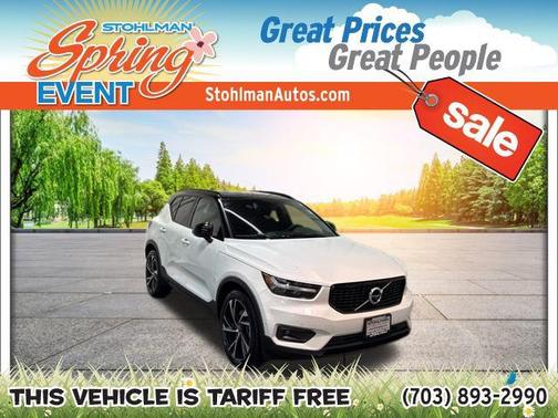 2021 Volvo XC40 R-Design