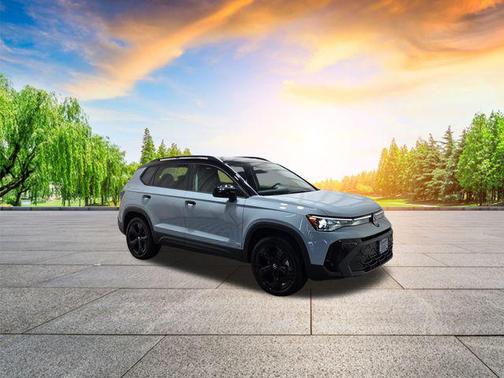 2025 Volkswagen Taos 1.5T SE Black