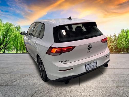 2022 Volkswagen Golf GTI 2.0T S