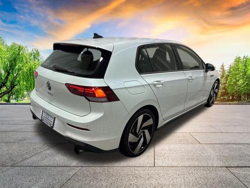 2022 Volkswagen Golf GTI 2.0T S