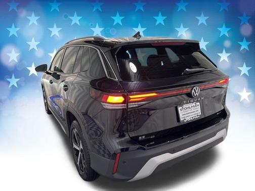 2025 Volkswagen Tiguan 2.0T SE 4MOTION