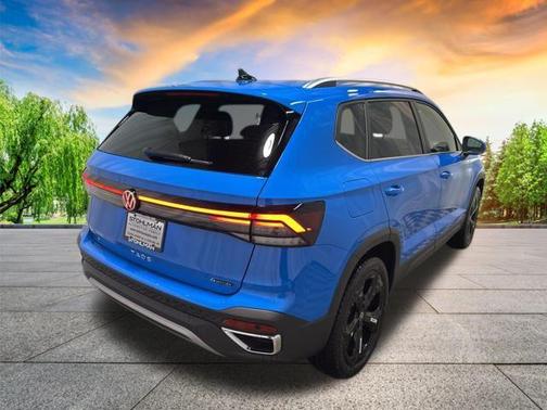 2025 Volkswagen Taos 1.5T SEL