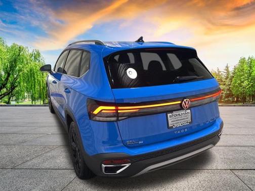 2025 Volkswagen Taos 1.5T SEL