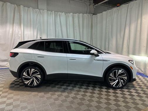 2025 Volkswagen ID.4 Pro S Plus