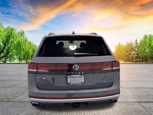 2025 Volkswagen Atlas 2.0T SE