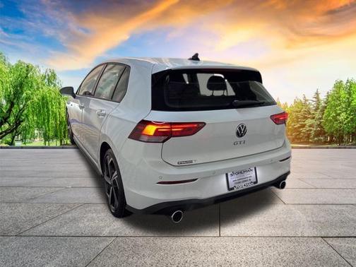 2026 Volkswagen Golf GTI 2.0T SE
