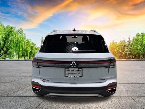 2025 Volkswagen Taos 1.5T SEL