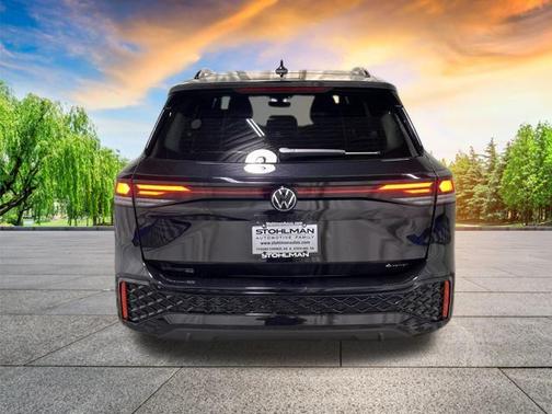2025 Volkswagen Tiguan 2.0T SE R-Line Black 4MOTION