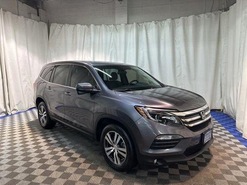 2017 Honda Pilot EX