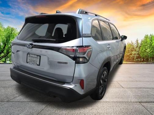 2025 Subaru Forester Hybrid Premium