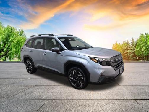 2025 Subaru Forester Hybrid Premium