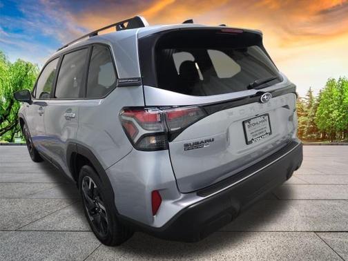 2025 Subaru Forester Hybrid Premium