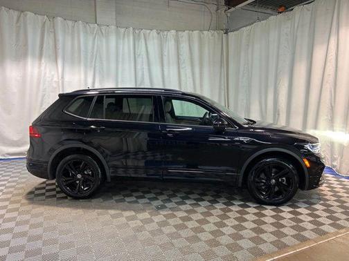2024 Volkswagen Tiguan 2.0T SE R-Line Black 4MOTION