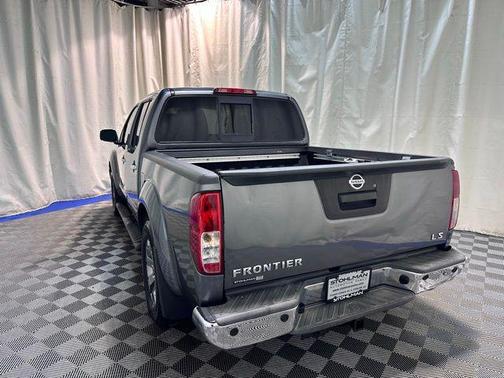 2017 Nissan Frontier SL