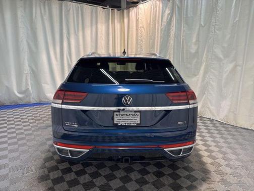 2022 Volkswagen Atlas Cross Sport 3.6L V6 SEL Premium R-Line
