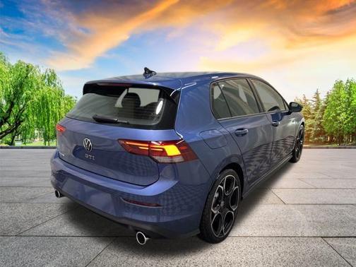 2025 Volkswagen Golf GTI 2.0T Autobahn