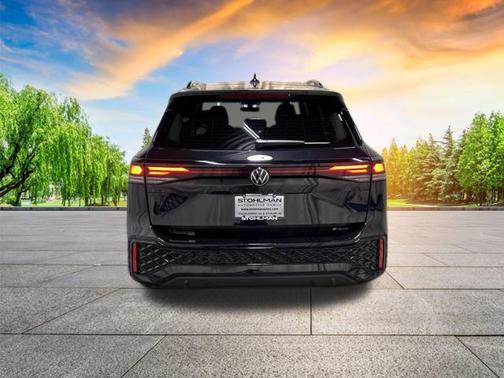2025 Volkswagen Tiguan 2.0T SE R-Line Black 4MOTION