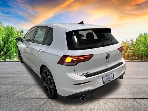 2026 Volkswagen Golf GTI AUTOBAHN