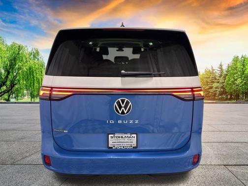 2025 Volkswagen ID. Buzz PRO S PLUS RWD