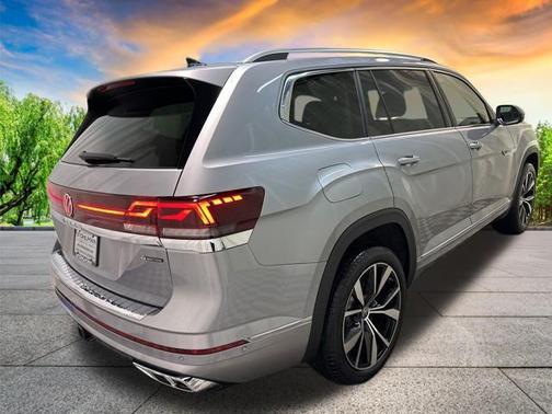 2025 Volkswagen Atlas 2.0T SEL Premium R-Line 4MOTION