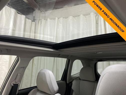Photo 3 of 31 of 2021 Subaru Forester Premium