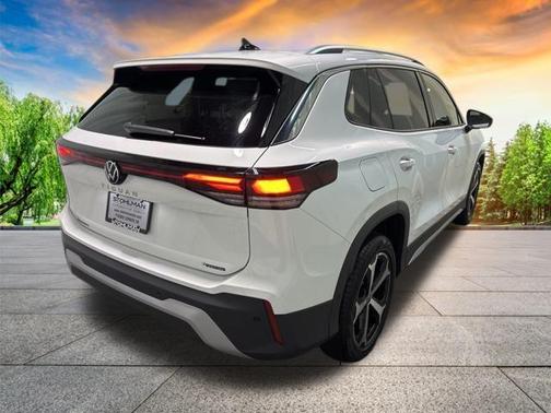 2026 Volkswagen Tiguan 2.0T SE