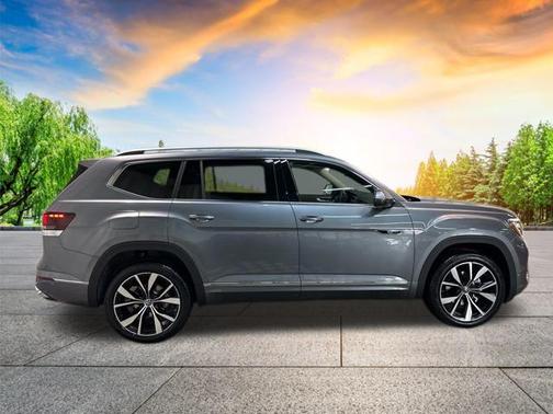 2025 Volkswagen Atlas 2.0T SEL Premium R-Line 4MOTION