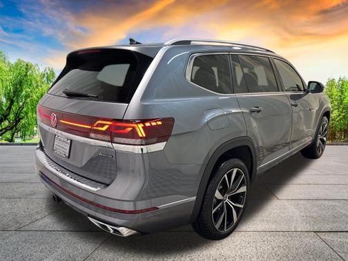 2025 Volkswagen Atlas 2.0T SEL Premium R-Line 4MOTION