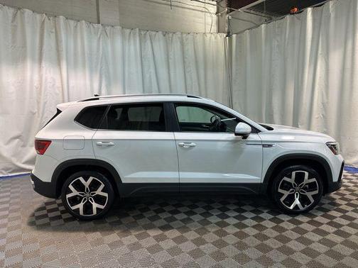 2022 Volkswagen Taos 1.5T SEL