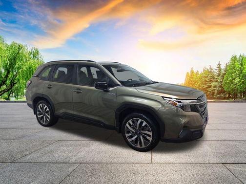 2025 Subaru Forester Hybrid Touring