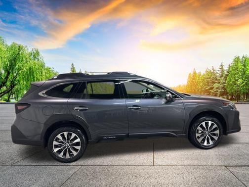 2025 Subaru Outback Touring XT