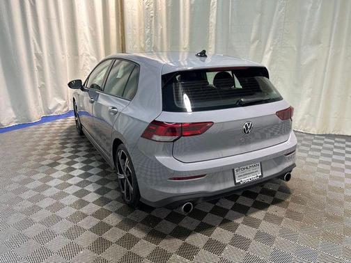 2024 Volkswagen Golf GTI 2.0T SE DSG