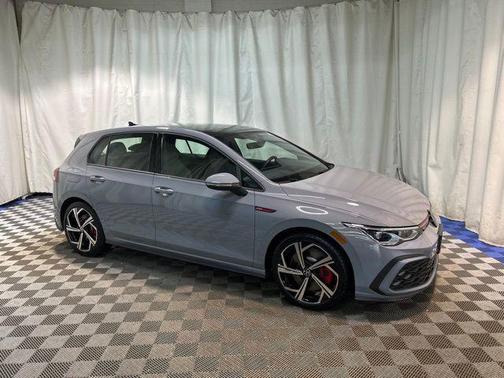 2024 Volkswagen Golf GTI 2.0T SE DSG