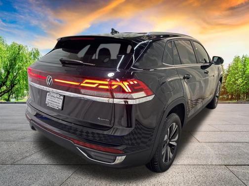 2026 Volkswagen Atlas Cross Sport 2.0T SE