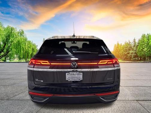 2026 Volkswagen Atlas Cross Sport 2.0T SE