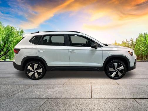 2025 Volkswagen Taos 1.5T S