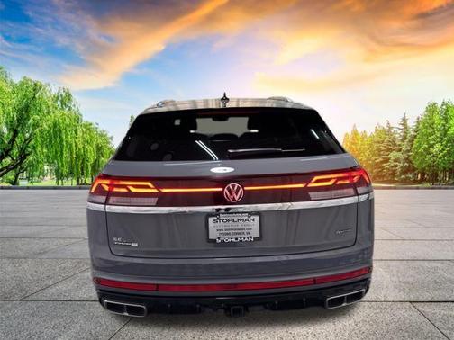 2025 Volkswagen Atlas Cross Sport 2.0T SEL Premium R-Line