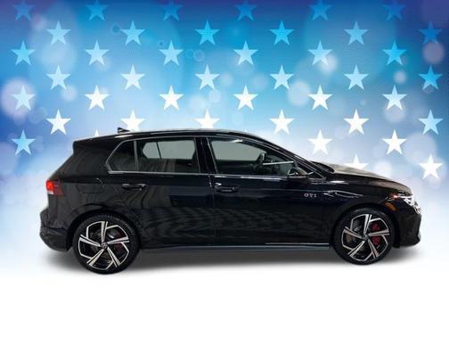 2025 Volkswagen Golf GTI 2.0T SE DSG