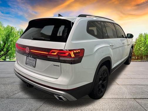 2026 Volkswagen Atlas 2.0T Peak Edition