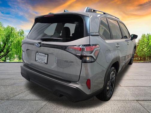 2025 Subaru Forester Hybrid Premium