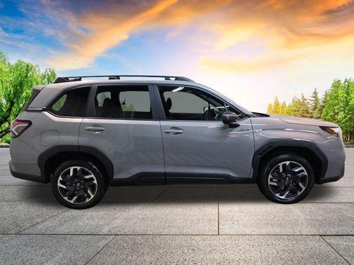 2025 Subaru Forester Hybrid Premium