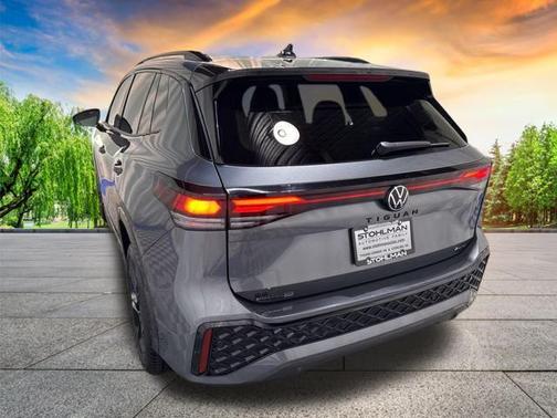 2025 Volkswagen Tiguan 2.0T SE R-Line Black 4MOTION