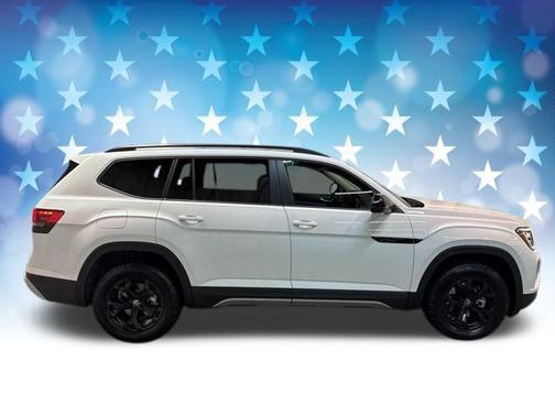 2025 Volkswagen Atlas 2.0T SE