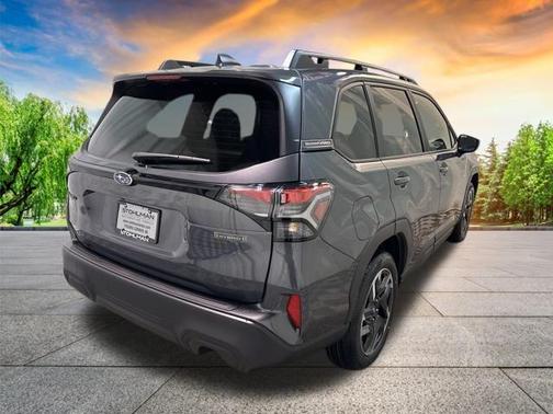 2025 Subaru Forester Hybrid Premium