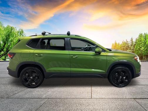 2025 Volkswagen Taos 1.5T SEL