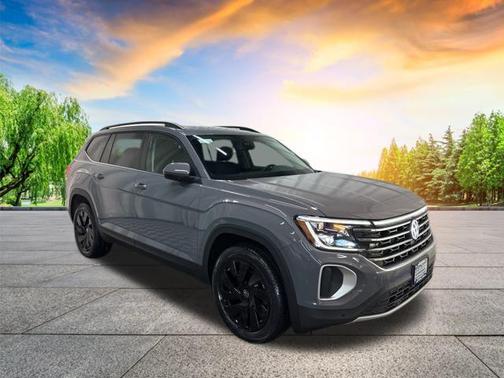 2025 Volkswagen Atlas 2.0T SE w/Technology 4MOTION