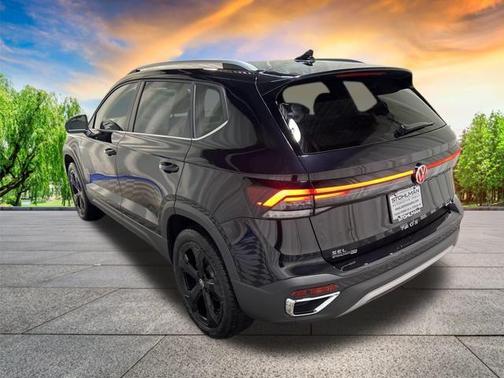 2025 Volkswagen Taos 1.5T SEL